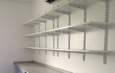 HTM62 Spur Shelving